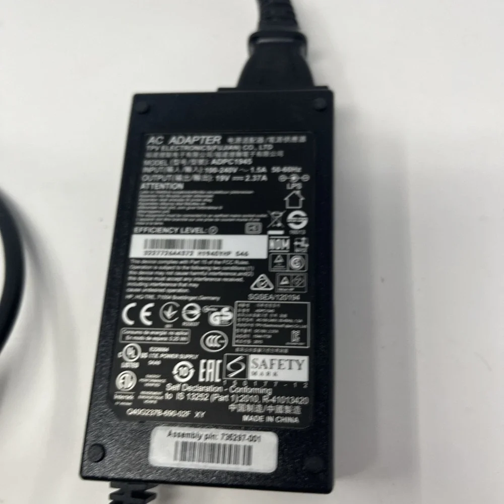 TPV ADPC1945 19V 2.37A 45W AC Adapter‎ Power Supply OEM